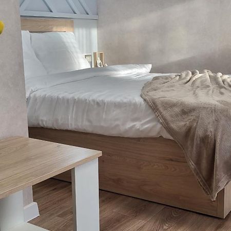 Lux Home Astana Оскемен Екстер'єр фото