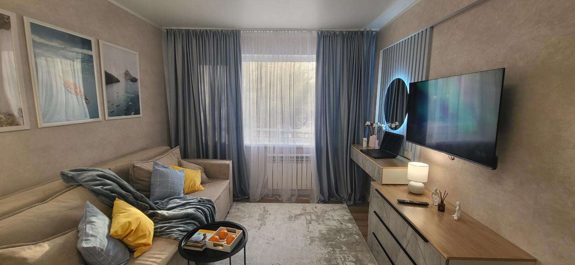 Lux Home Astana Оскемен Екстер'єр фото